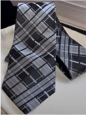 🖤✨ Pronto Uomo 100% Italian Silk Tie — Timeless Executive Elegance ✨🖤
